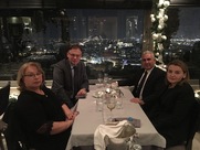 Σε δείπνο, με την Πρέσβη και βουλευτή της Πολωνίας, παρακάθησε ο Δήμαρχος Καλαβρύτων.  Συζήτησαν, το θέμα των Γερμανικών αποζημιώσεων.