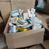 Ληγμένα φάρμακα και άπλυτα ρούχα αποστέλλονται ως ανθρωπιστική βοήθεια για την Ουκρανία