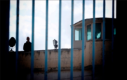 Απίστευτο: Συνέλαβαν τρεις σωφρονιστικούς υπαλλήλους για συνδρομή σε απόδραση κρατουμένου από τις φυλακές Κορίνθου