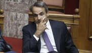 Σκάνδαλο παρακολουθήσεων: Ξανά «κρύβεται» από τη Βουλή ο Μητσοτάκης για να αποφύγει τον Τσίπρα