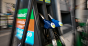 Πέρασε από τη Βουλή το «Fuel Pass 2»