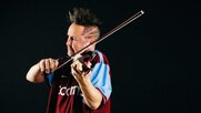 Ο ροκ σταρ της κλασικής μουσικής Nigel Kennedy, στο Ηρώδειο