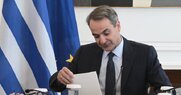 Έξι στους δέκα κρίνουν αρνητικά την κυβέρνηση σε τέσσερις δημοσκοπήσεις